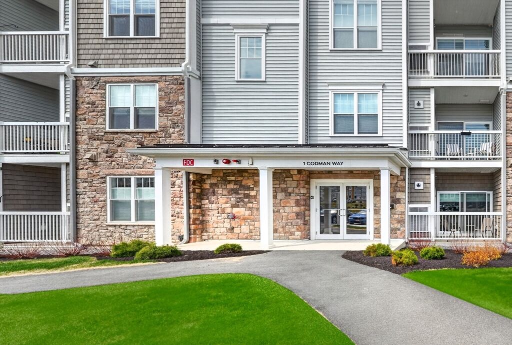 Property Photo:  1207 Codman Way 1207  MA 01581 