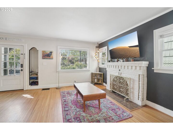 Property Photo:  3220 NE 33rd Ave  OR 97212 