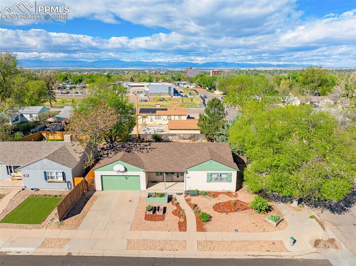 Property Photo:  1535 Lexington Road  CO 81001 