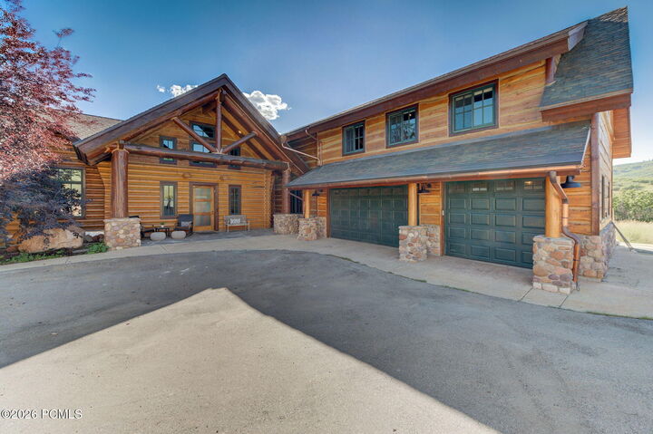 Property Photo:  715 Aspen Lane  UT 84098 