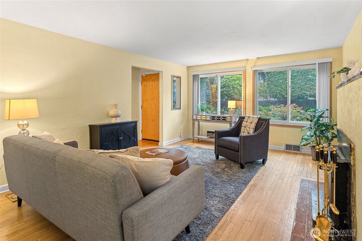 Property Photo:  10850  26th Avenue S  WA 98168 