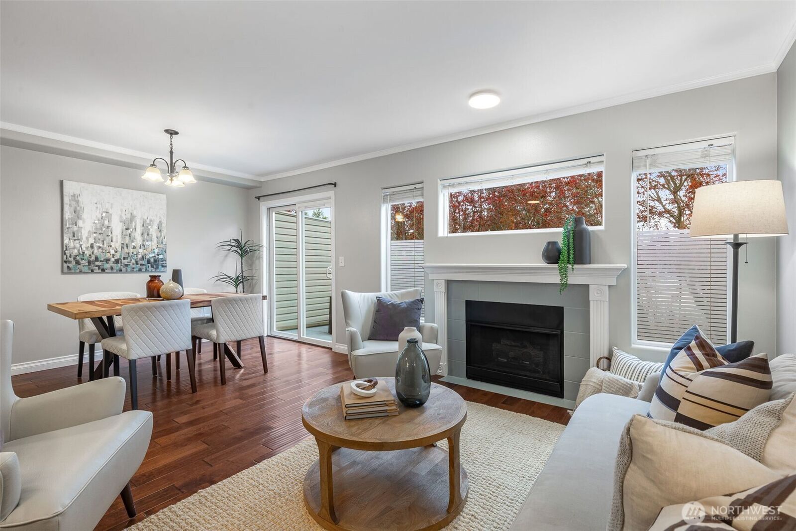 Property Photo:  6106  202nd Street SW 103  WA 98036 