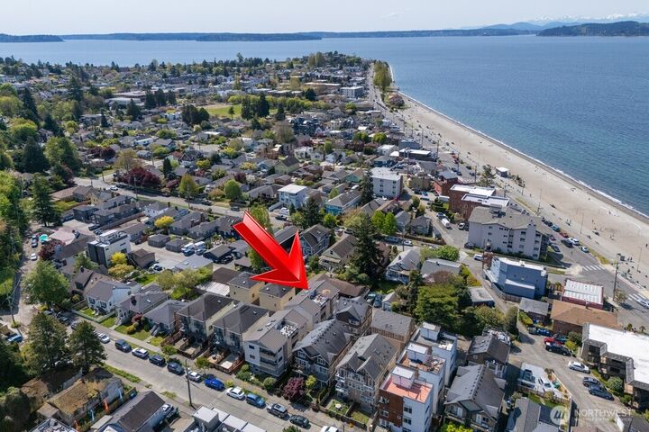 Property Photo:  2443  55th Avenue SW 2A  WA 98116 