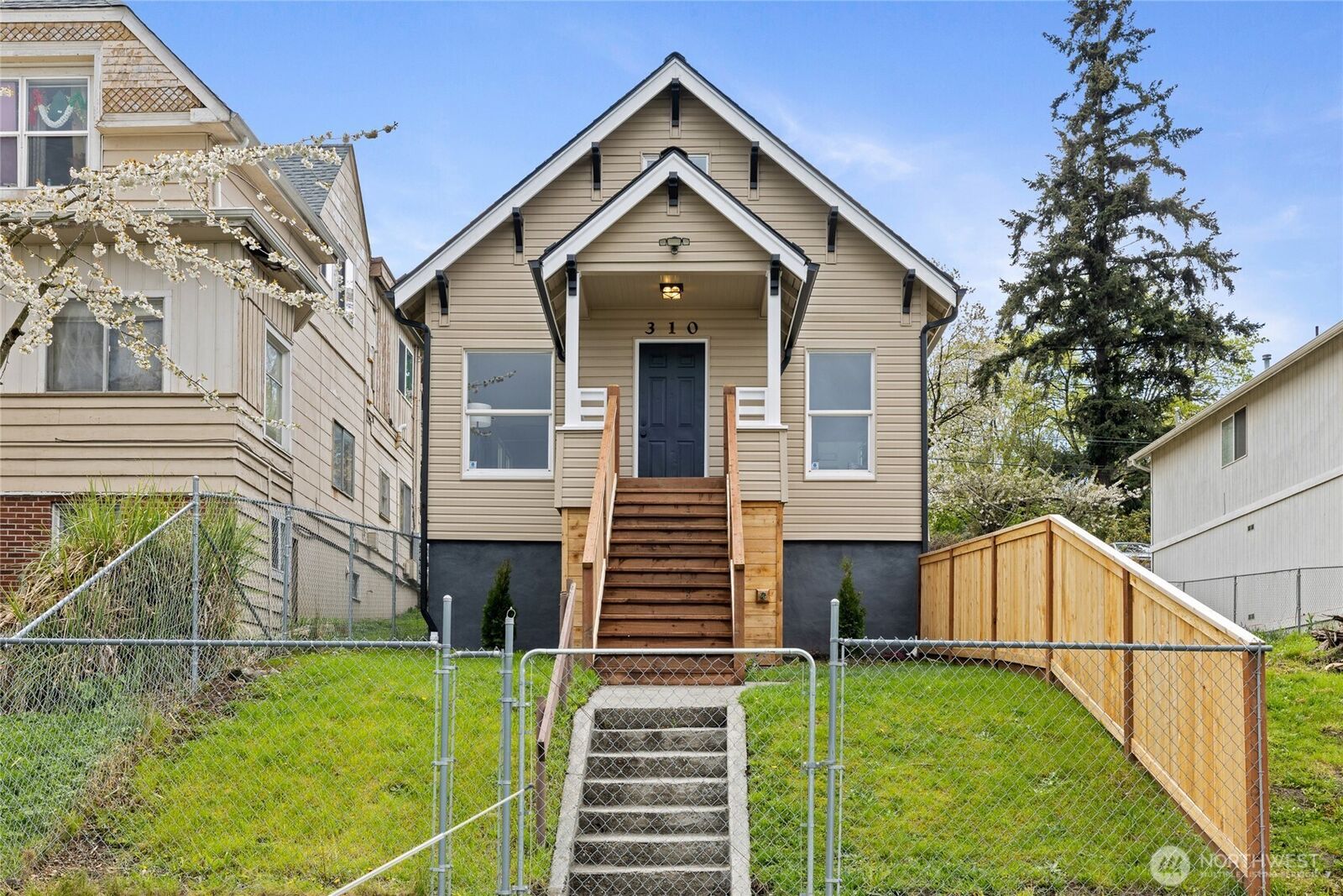 Property Photo:  310 S 28th Street  WA 98402 
