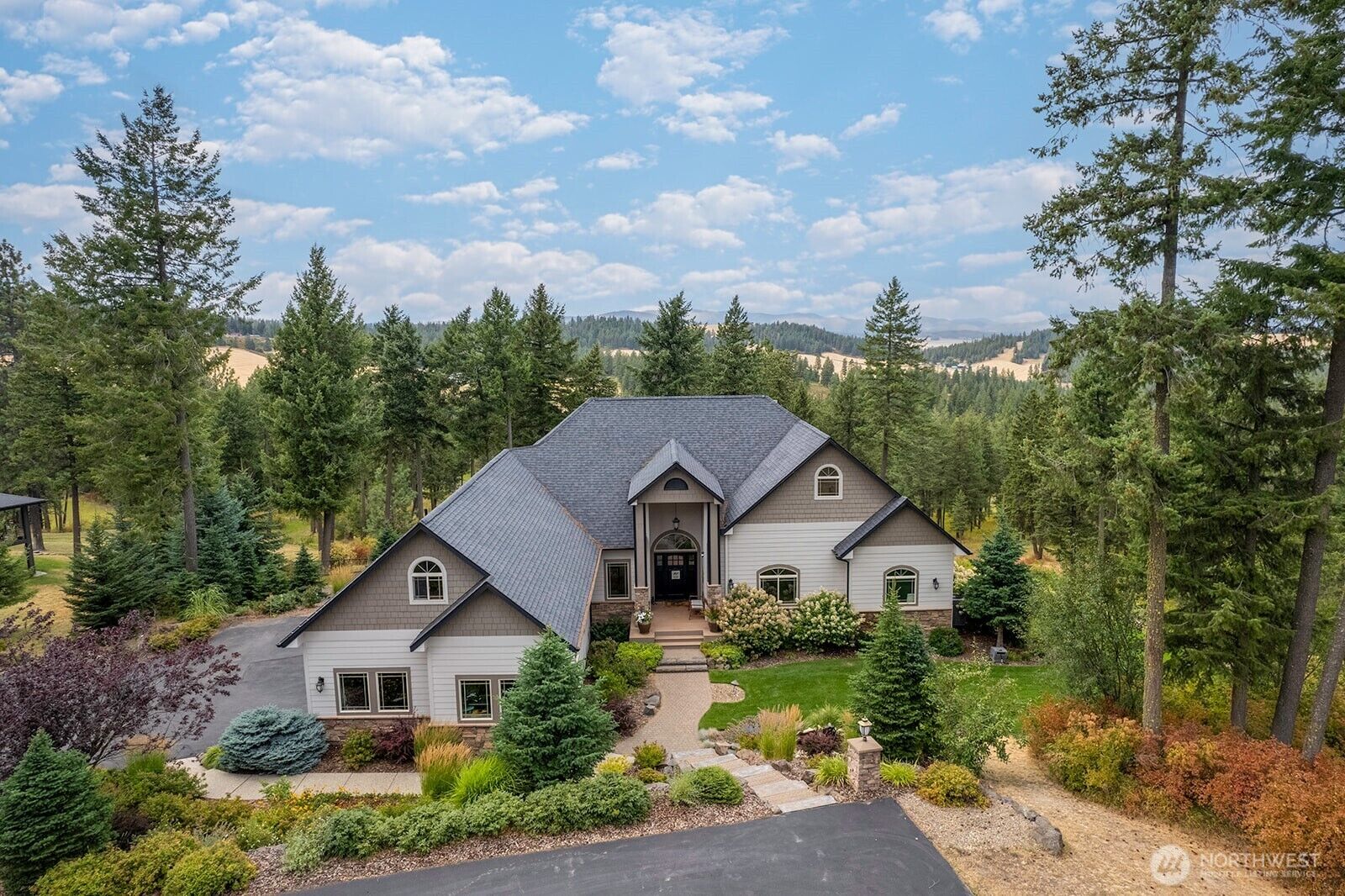 Property Photo:  4614 W Justin Lane  WA 99208 