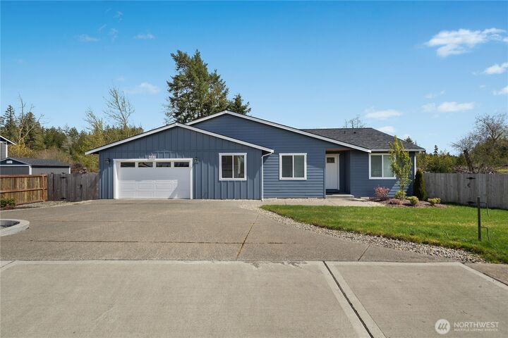 Property Photo:  903  Cody Street SE  WA 98576 