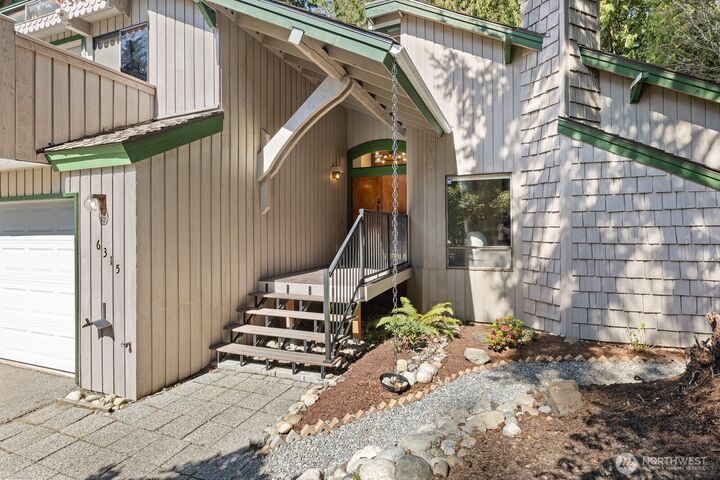 Property Photo:  6315  150th Place SW  WA 98026 