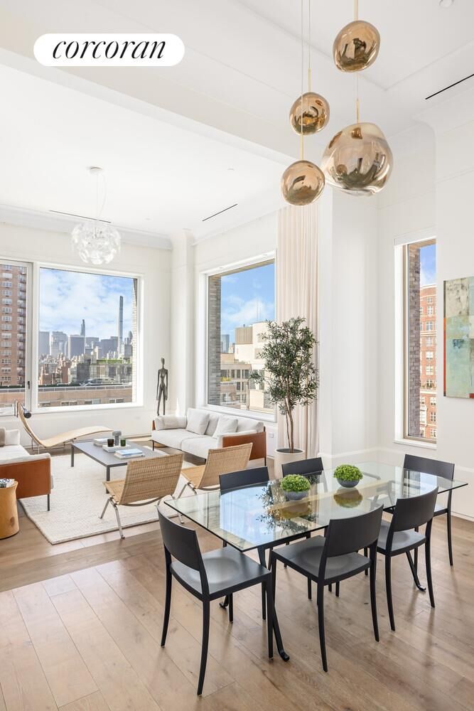 Property Photo:  180 E 88th Street 20B  NY 10128 