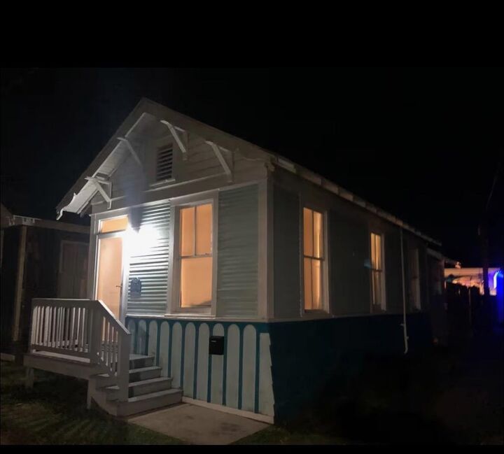 Property Photo:  1312- 26th Street Rear  TX 77550 