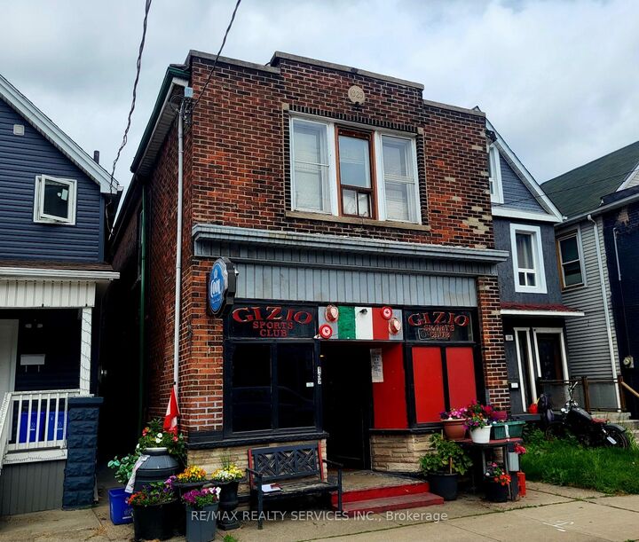 197 Sherman Avenue N — photo 1