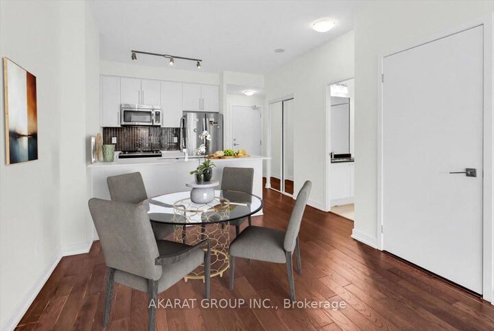 Property Photo: 510 Curran Place 2608 ON L5B 0J8