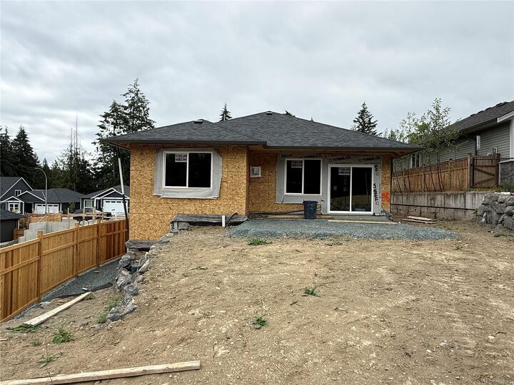 Property Photo: 9658 Askew Creek Dr BC V0R 1K3
