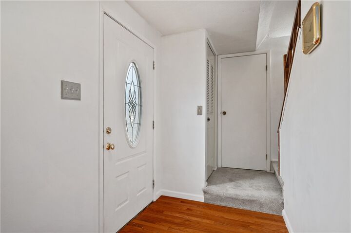 Property Photo:  2203 Open Meadow Cir  PA 15017 