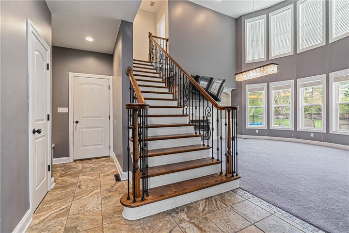 Property Photo:  613 Raleigh Dr  PA 15601 