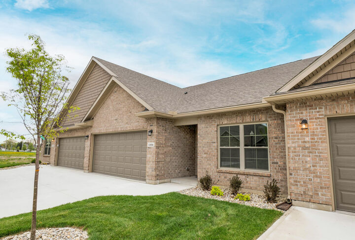 Property Photo:  1164 Waterloo Street  OH 45373 