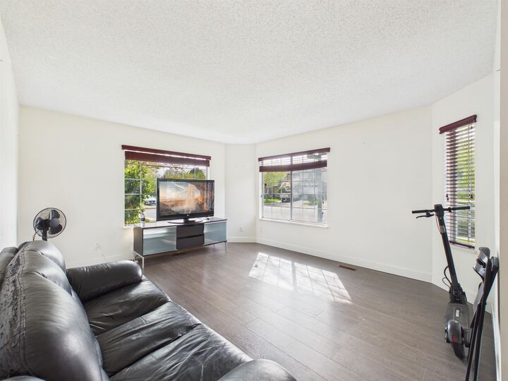 Property Photo: 6220 Lynas Lane BC V7C 5E4