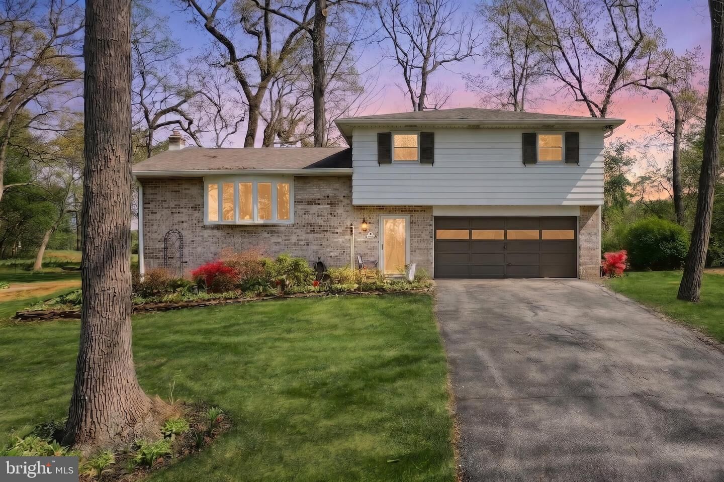 Property Photo:  320 Holyoke Drive  PA 17402 