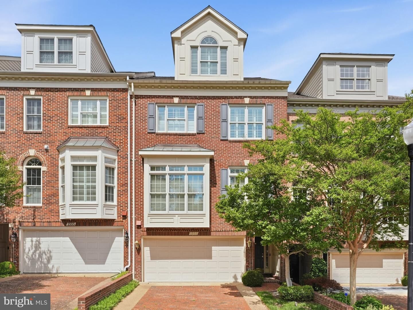 Property Photo:  1553 22nd Street N  VA 22209 