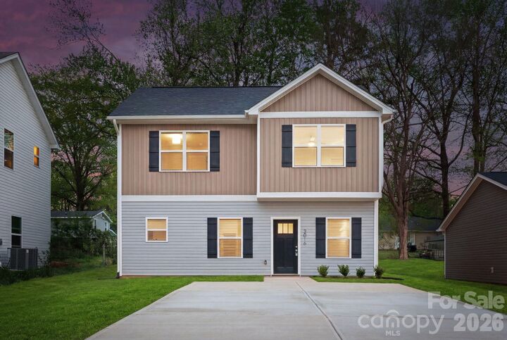 Property Photo:  2016 Juniper Drive  NC 28269 