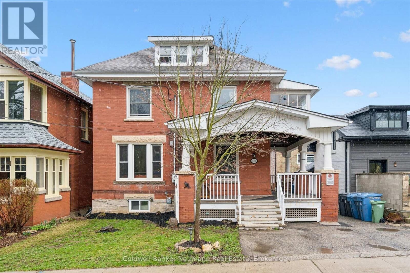 Photo de la propriété:  121 Dublin Street North  ON N1H 4N5 