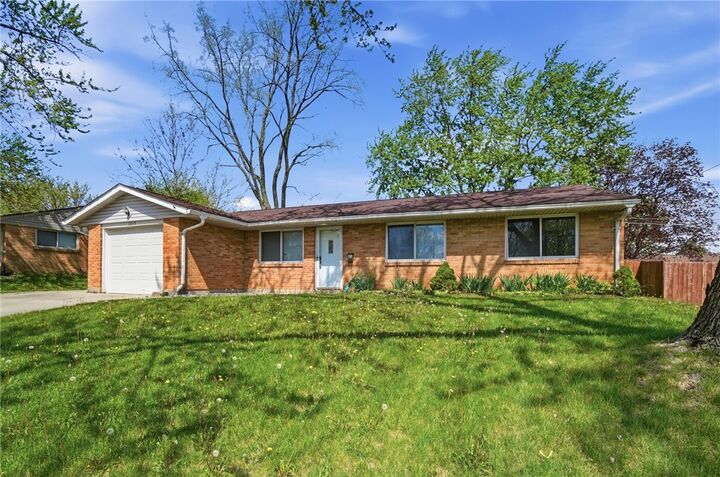 Property Photo:  7239 Sancroft Drive  OH 45424 