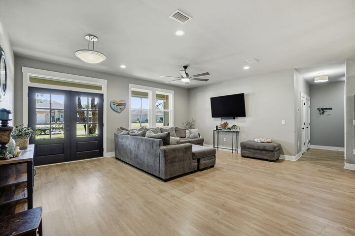 Property Photo:  8282 Calle Mio Street  FL 32566 