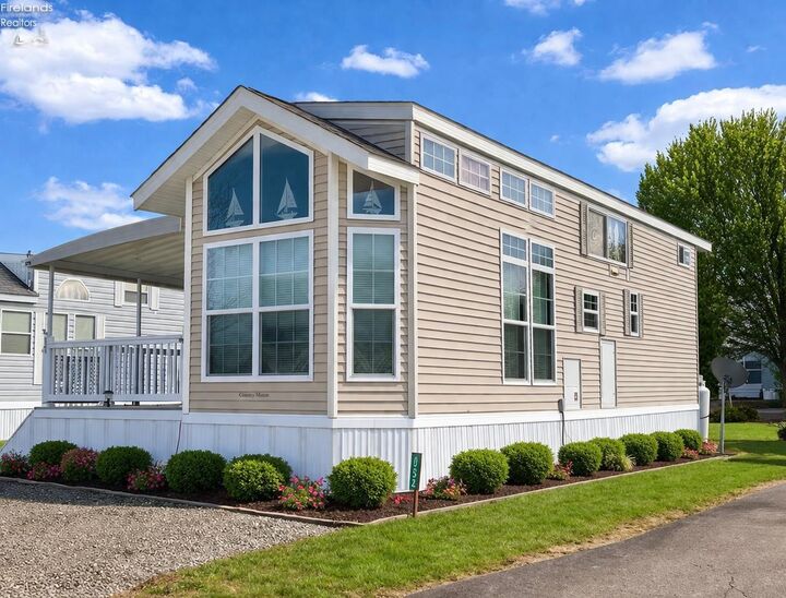 Property Photo:  1920 S Bayshore 52  OH 43440 