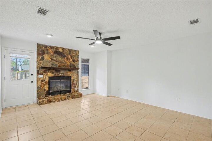 Property Photo:  761 Robin Hood Drive  GA 31313 