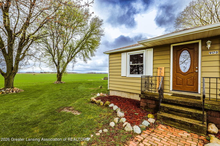 Property Photo:  9170 E M 21  MI 48817 