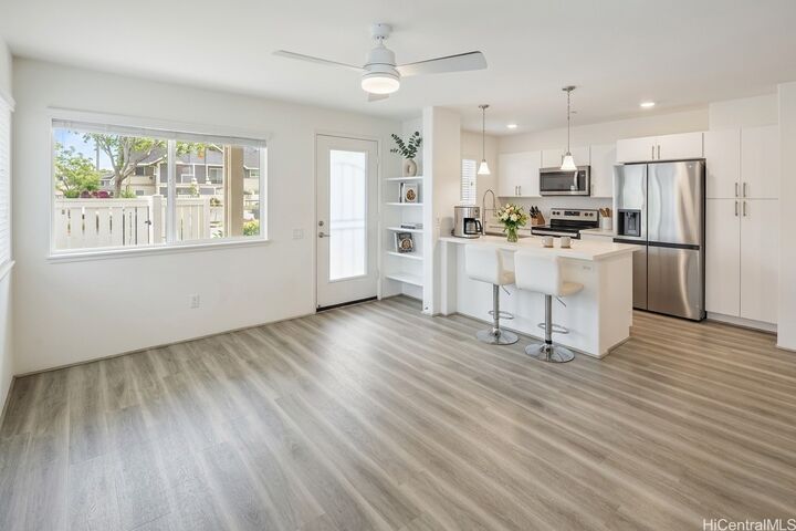 Property Photo:  94-1180 Alaea Street 1504  HI 96797 