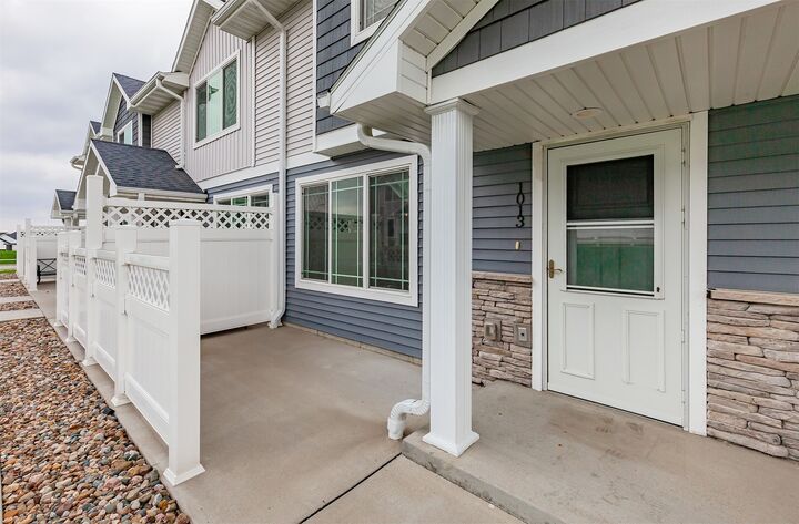 Property Photo:  1013 NE 58th Lane  IA 50021 