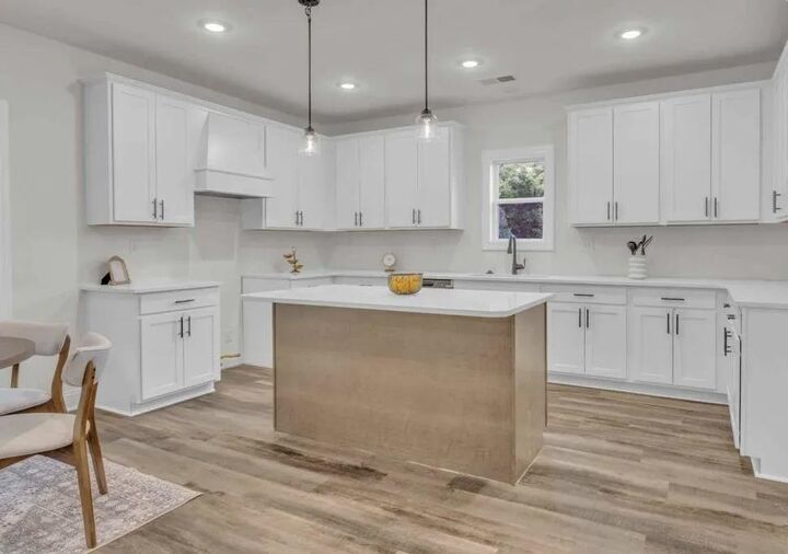 Property Photo:  45 Hughetta St  TN 38060 