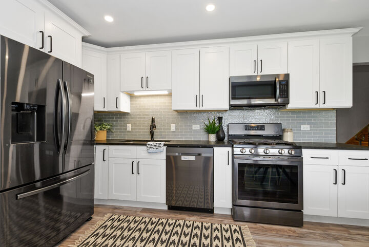 Property Photo:  12853 S Cedar Lane  IL 60463 