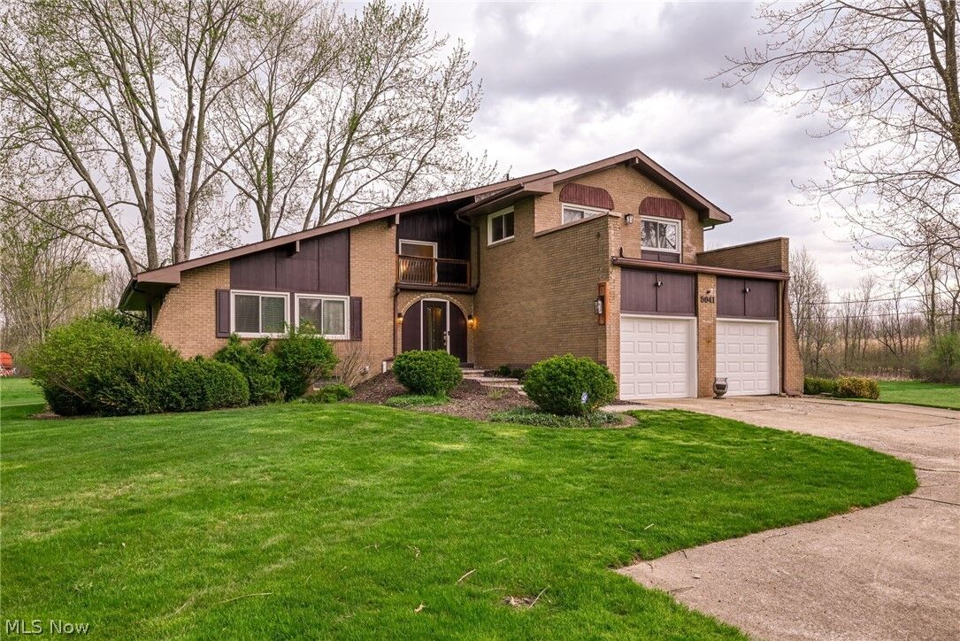 Property Photo: 5941 Stow Road OH 44236