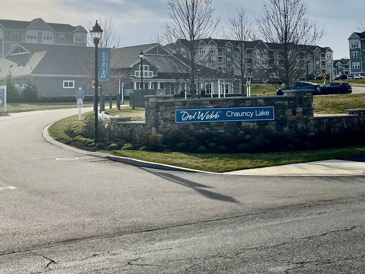 Property Photo:  4204 Peters Farm Way 204  MA 01581 