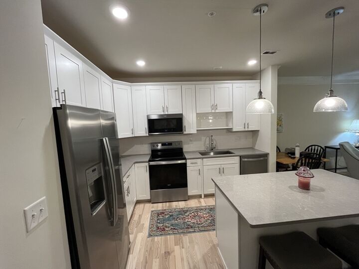 Property Photo:  4204 Peters Farm Way 204  MA 01581 