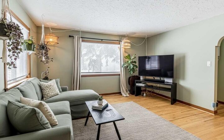 Property Photo: 3423 1 Street NE AB T2E 3C6