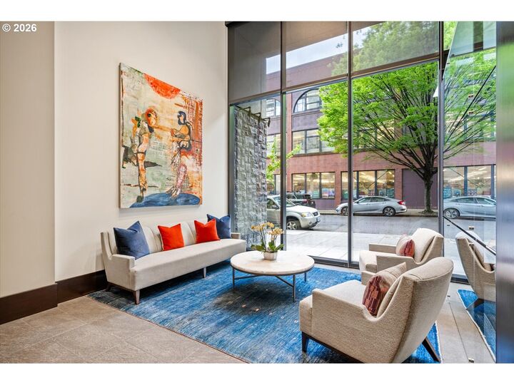 Property Photo:  1025 NW Couch St 1010  OR 97209 