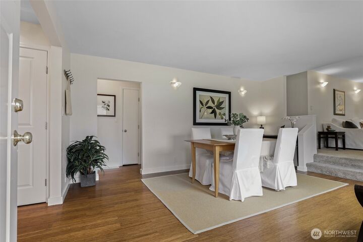 Property Photo:  18545  Fremont Avenue N  WA 98133 