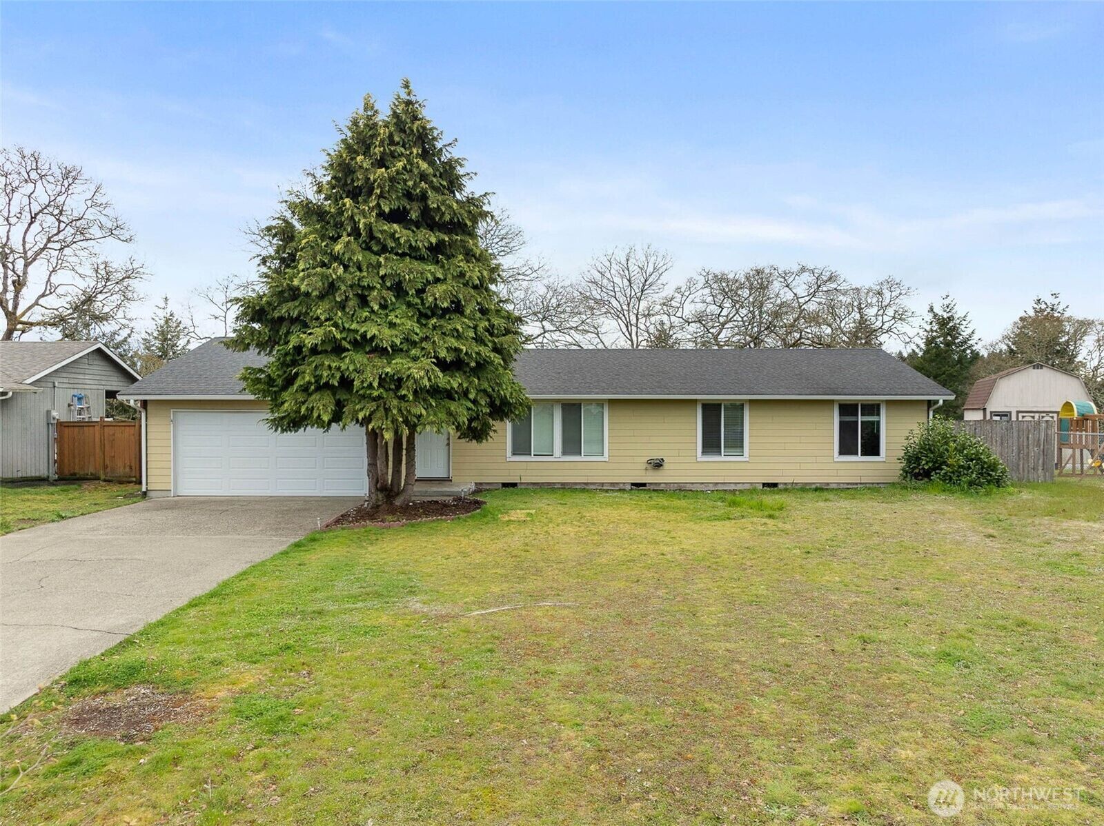 Property Photo:  9415  Pinedrop Drive SE  WA 98513 