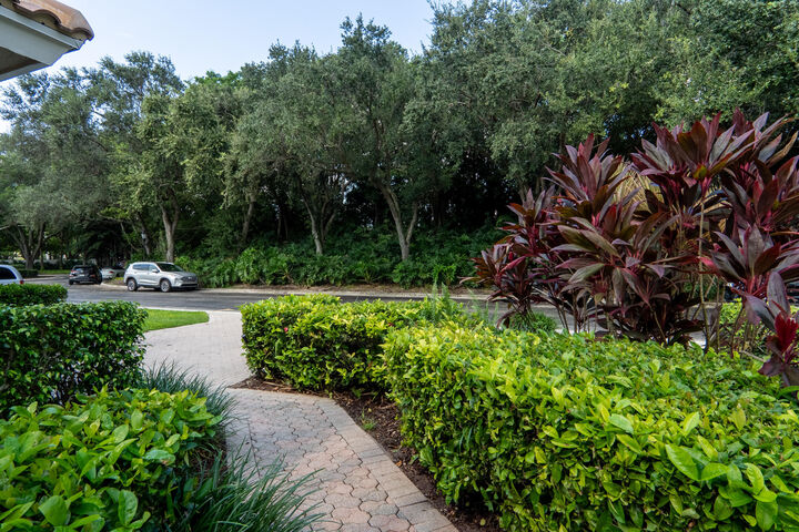 Property Photo:  6670 NW 27th Avenue  FL 33496 