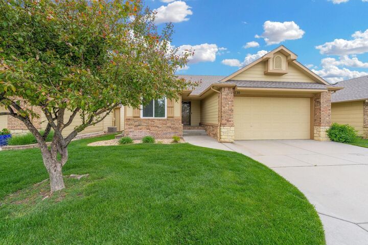 Property Photo: 3730 N Ridge Port Ct. KS 67205