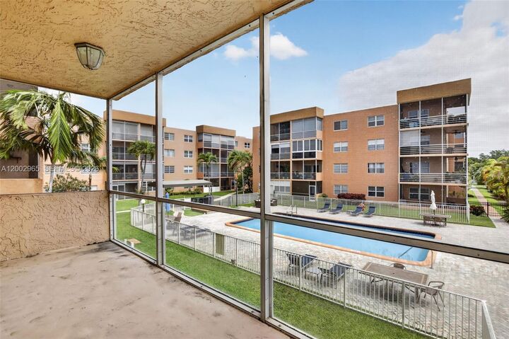 Property Photo:  3048 E Sunrise Lakes Dr 221  FL 33322 