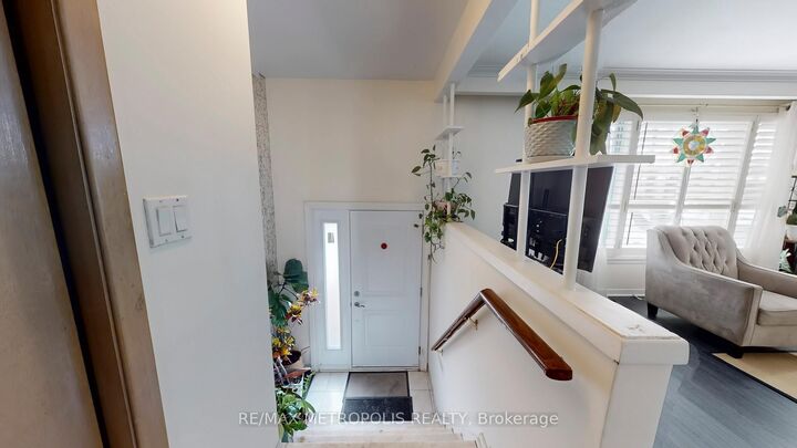 Property Photo: 68 Paulvale Crescent ON M3J 1K5