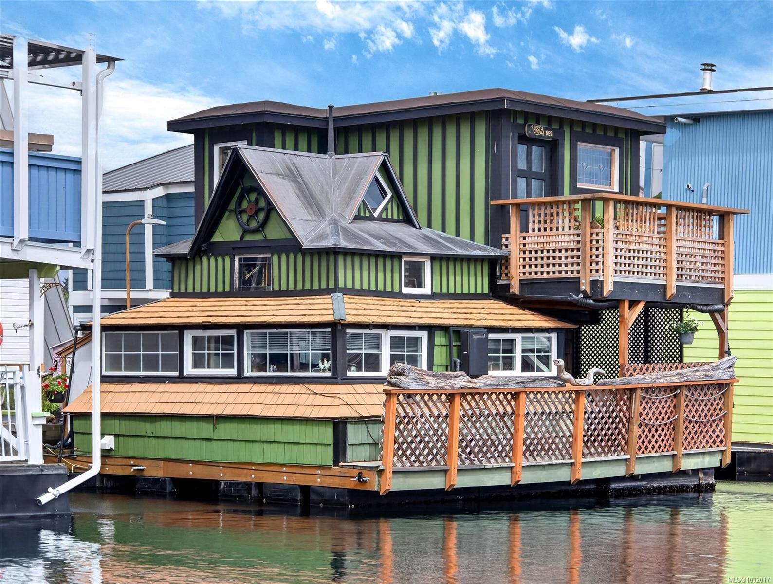 Property Photo:  1 Dallas Rd C 3  BC V8V 0B2 