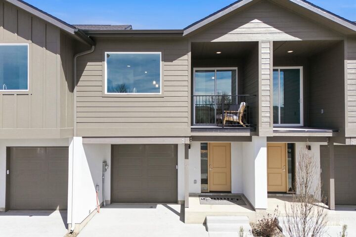 Property Photo: 522 Diamond Ln. ID 83617