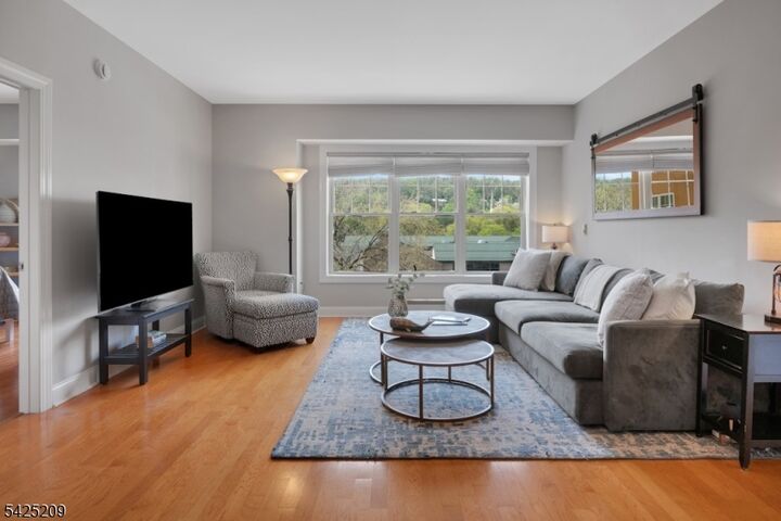 Property Photo:  48 S Park St 507  NJ 07042 