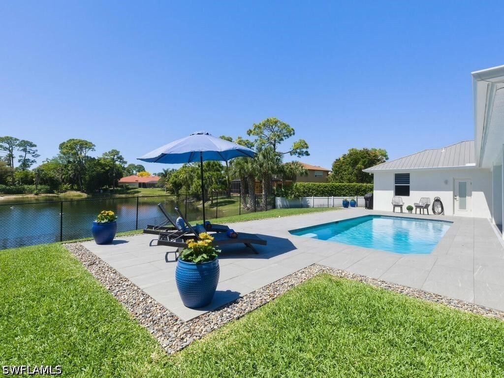 Property Photo: 10925 Parnu Street FL 34109