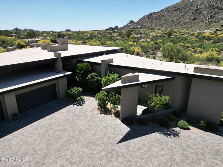 Property Photo:  37021 N Holiday Lane  AZ 85377 