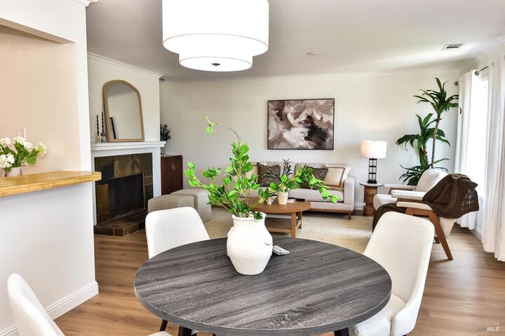 Property Photo:  79 Scottsdale Way  CA 94947 